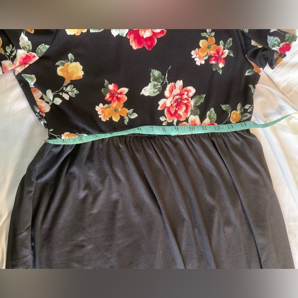 Perfect Peach - Short sleeve floral top empire waist dress - Picture 7 of 9